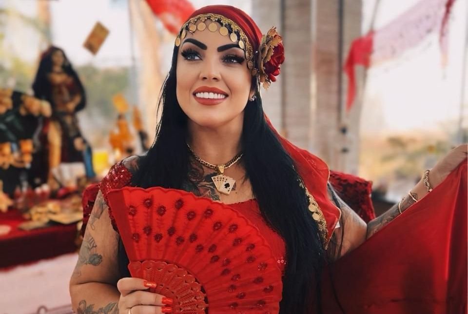 Cigana Michelle - Crédito da Foto: @thaiisalvares - @ostudioliberta / Divulgação